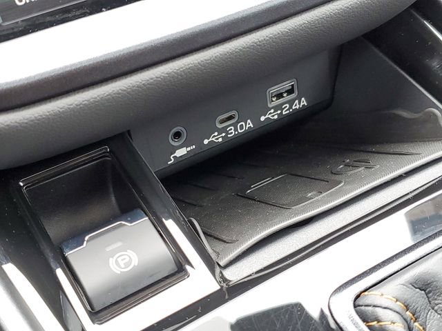 Certified 2025 Subaru Outback Wilderness AWD/4WD image 34