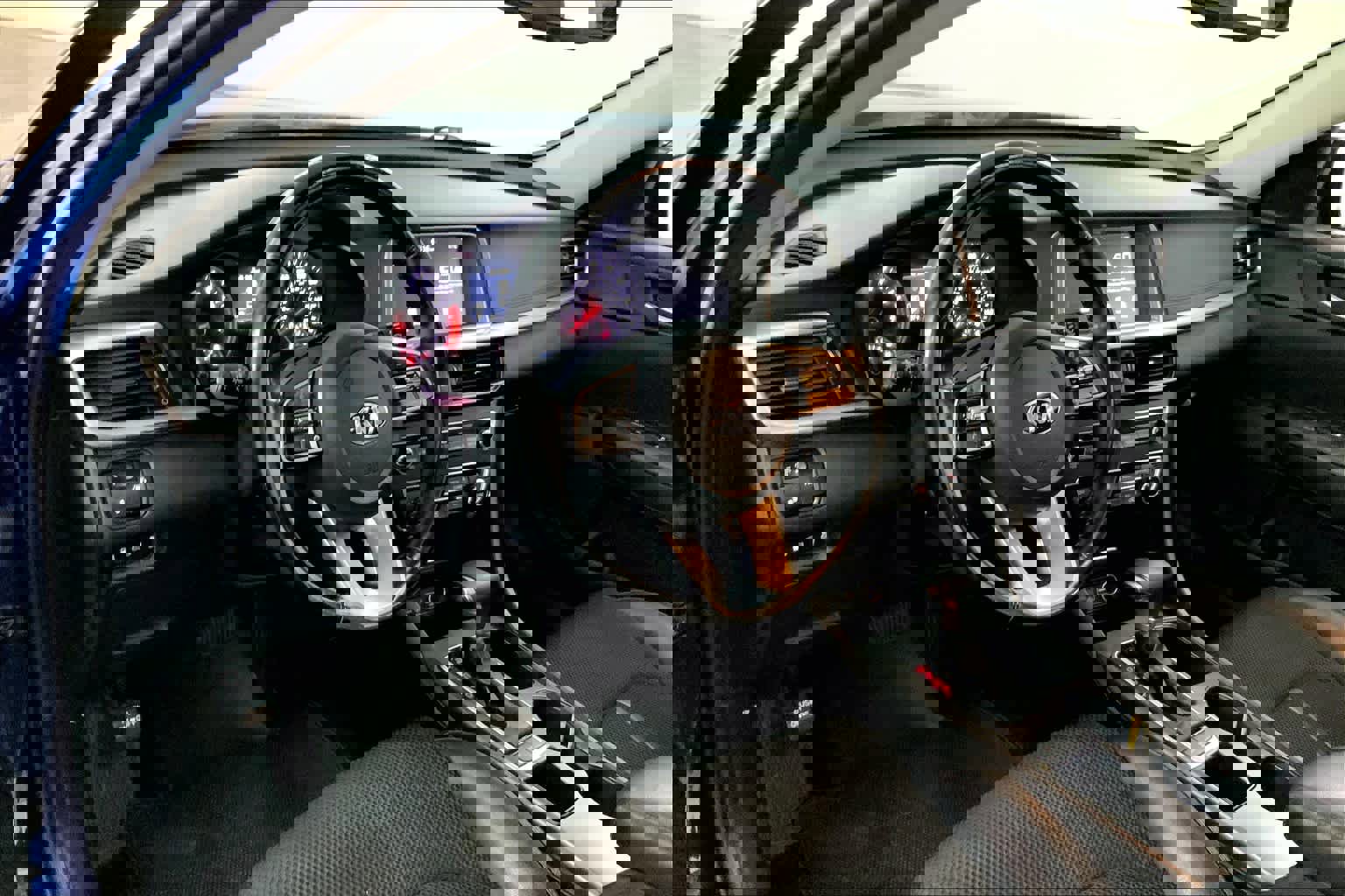 Used 2019 Kia Optima S image 13