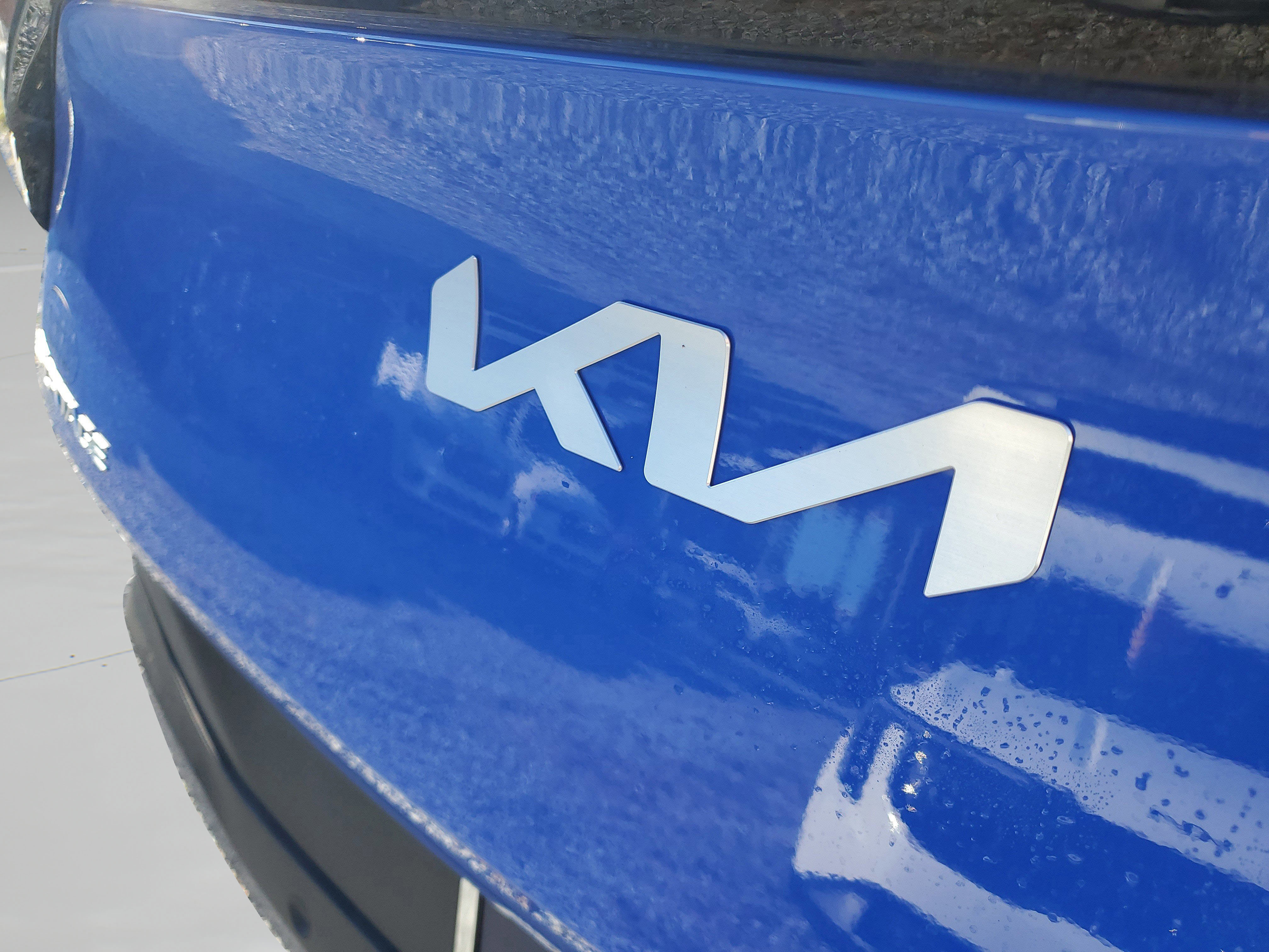 New 2026 Kia Sportage EX image 11