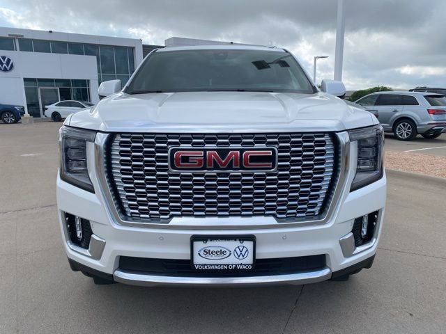 Used 2022 GMC Yukon XL Denali image 2