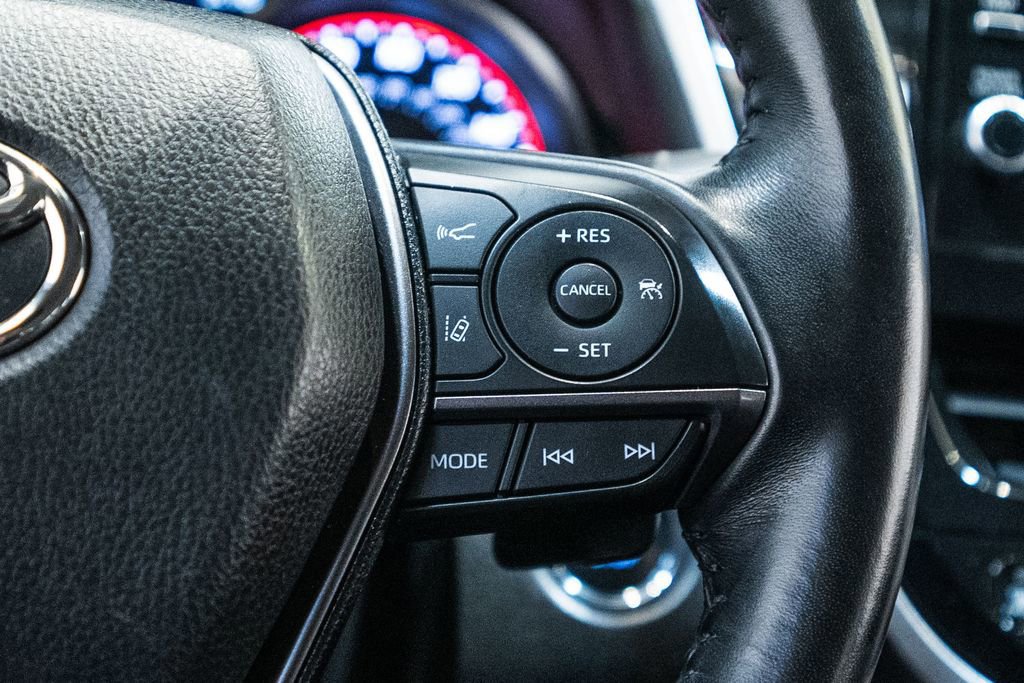 Used 2023 Toyota Camry XSE image 19