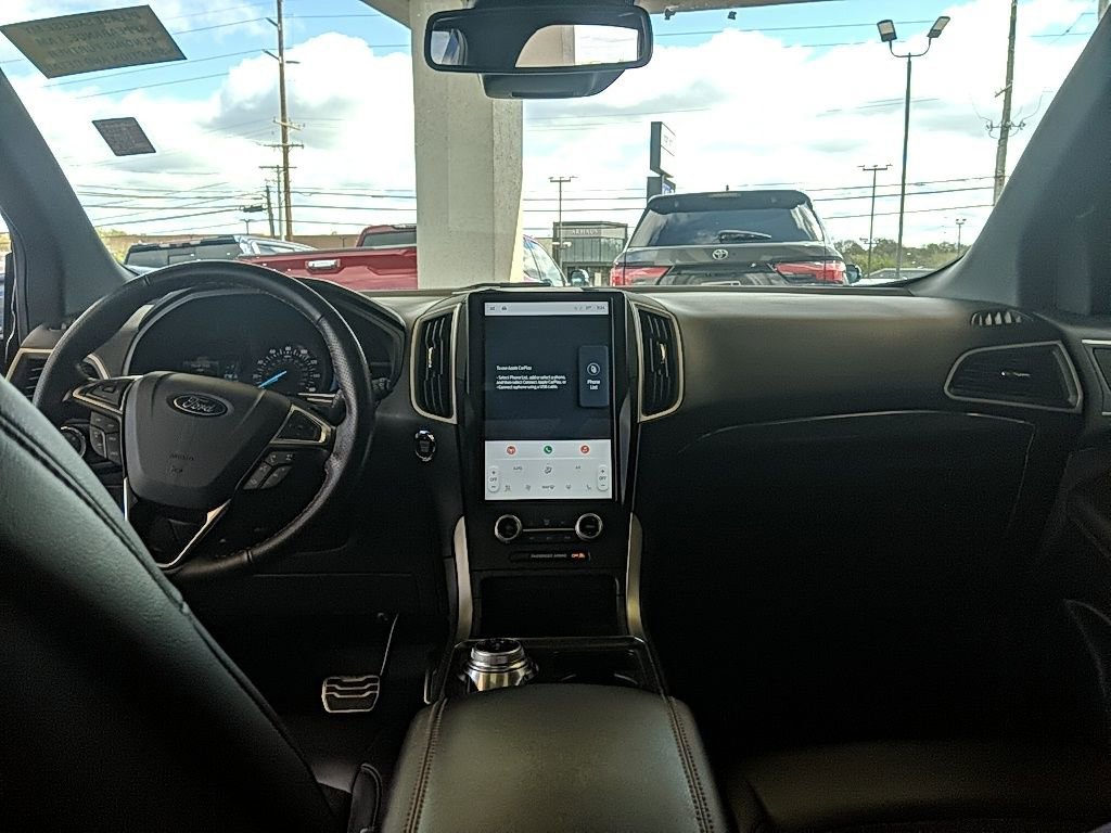 Used 2022 Ford Edge ST-Line AWD/4WD image 15