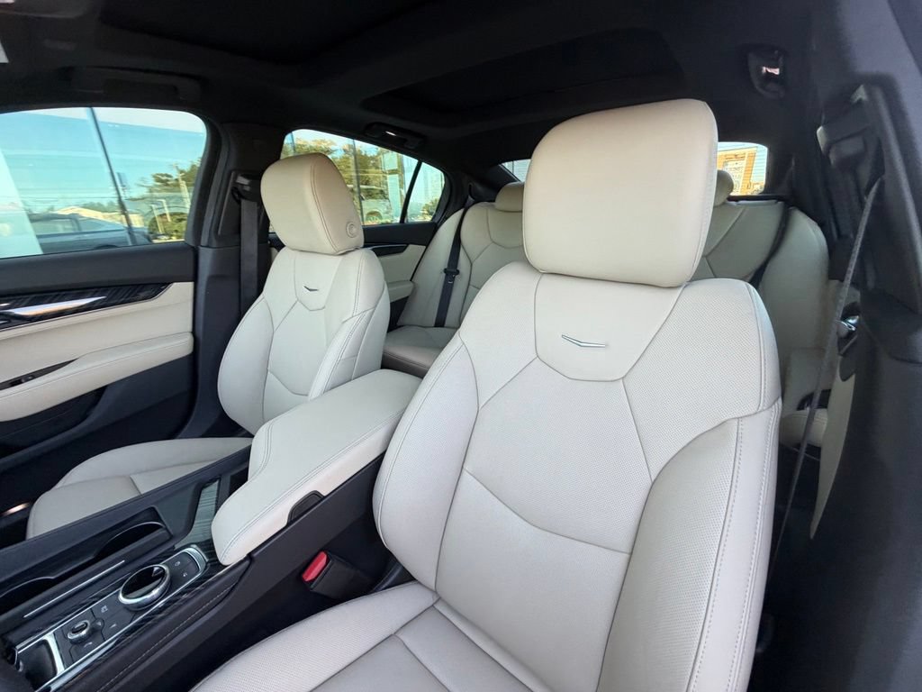 Used 2025 Cadillac CT5 Premium Luxury w/ Technology Package RWD image 14