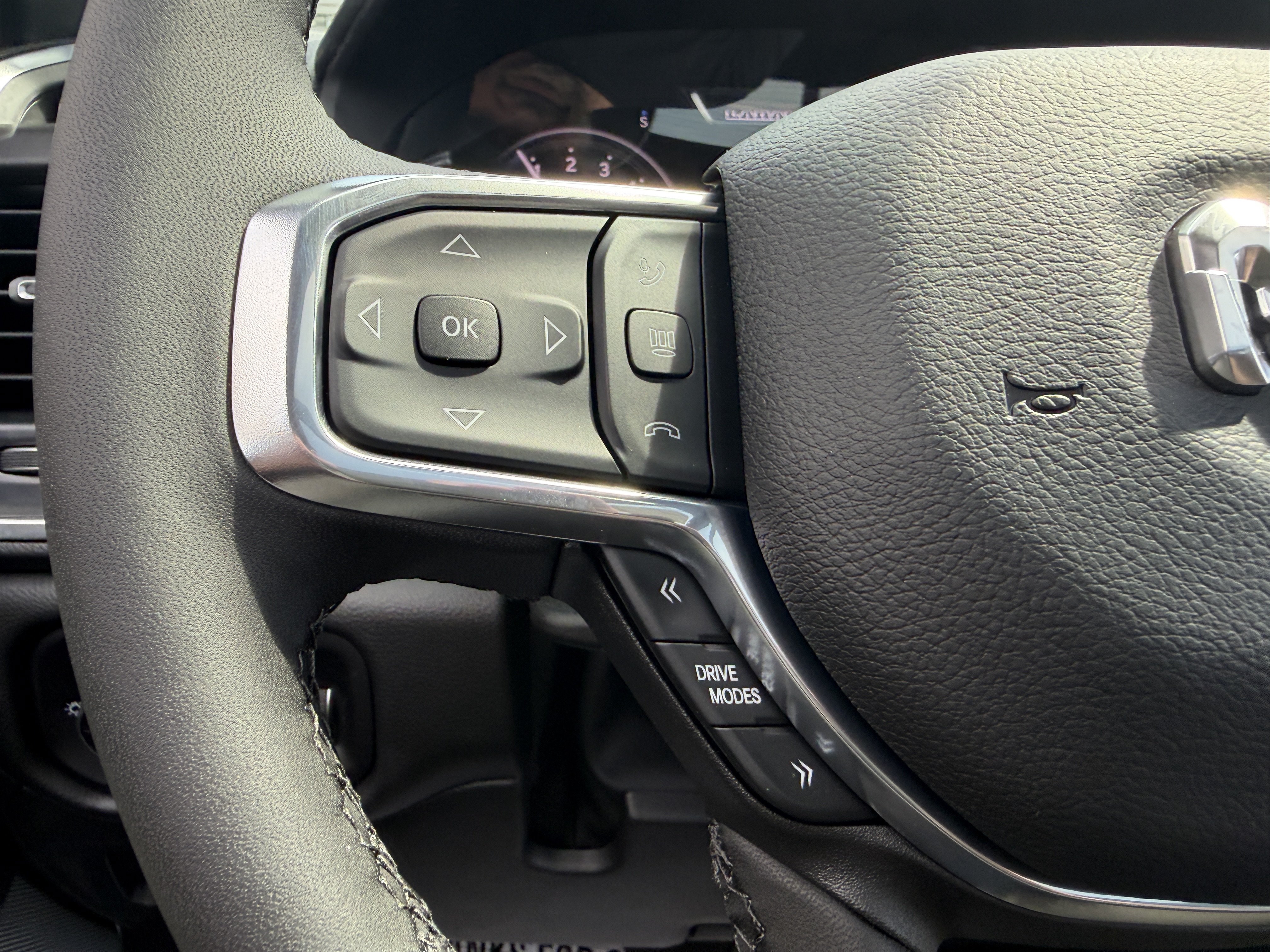 New 2026 RAM 1500 Laramie w/ Night Edition AWD/4WD image 46