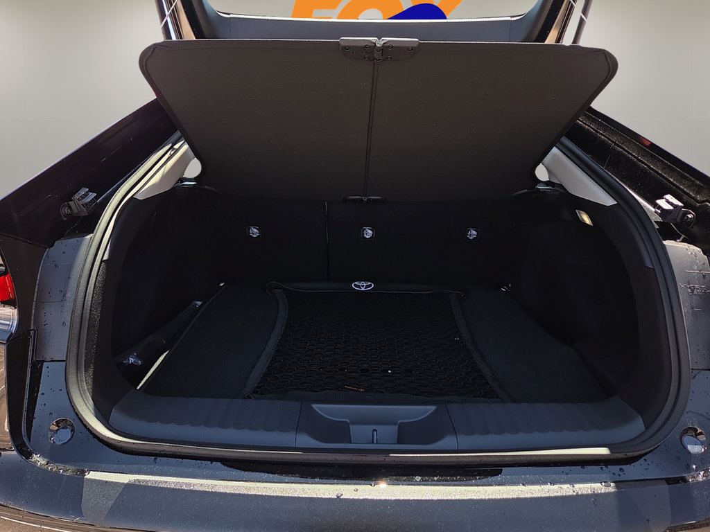 New 2027 Toyota Prius XLE FWD image 13