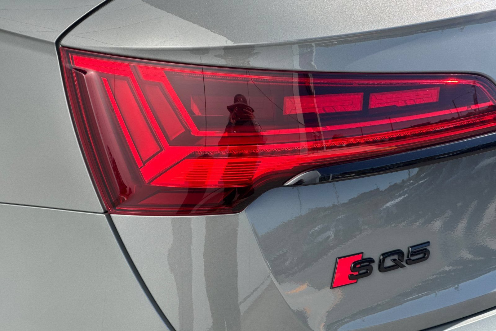 Used 2023 Audi SQ5 Prestige w/ Prestige Package AWD/4WD image 34
