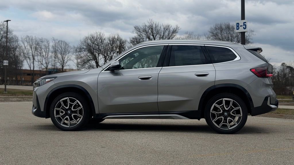 New 2026 BMW X1 xDrive28i w/ Convenience Package image 3