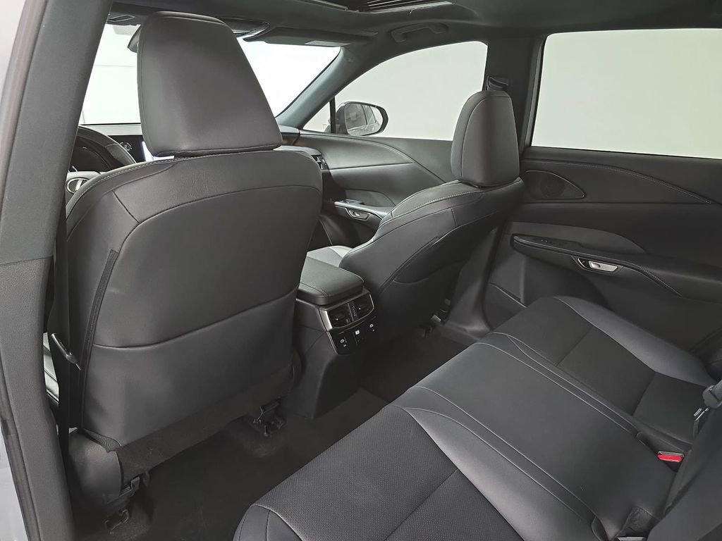 Used 2023 Lexus RX 350 Premium w/ Accessory Package (Z1) FWD image 27