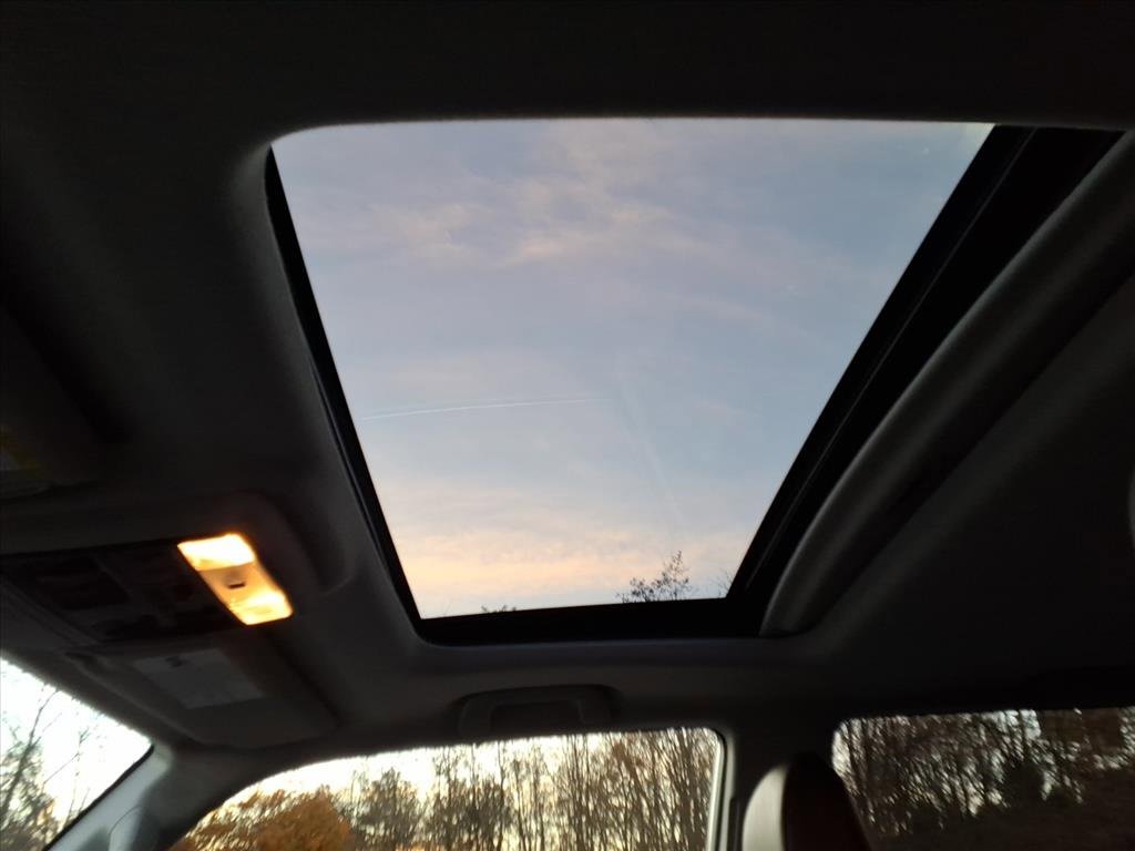 Used 2023 Toyota 4Runner Limited image 15