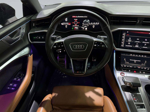 Used 2021 Audi RS 7 Sportback image 38