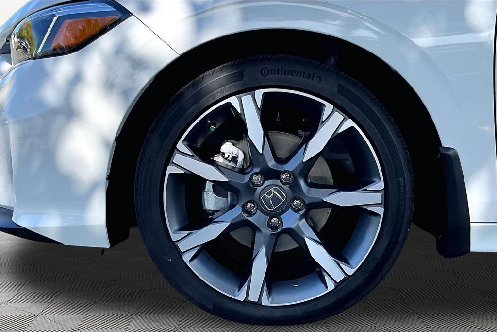 Certified 2026 Honda Civic Sport Touring image 22