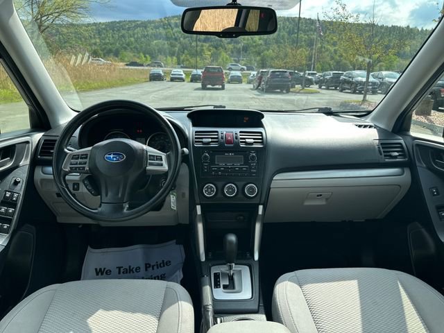 Used 2015 Subaru Forester 2.5i Premium w/ All-Weather Package AWD/4WD image 12