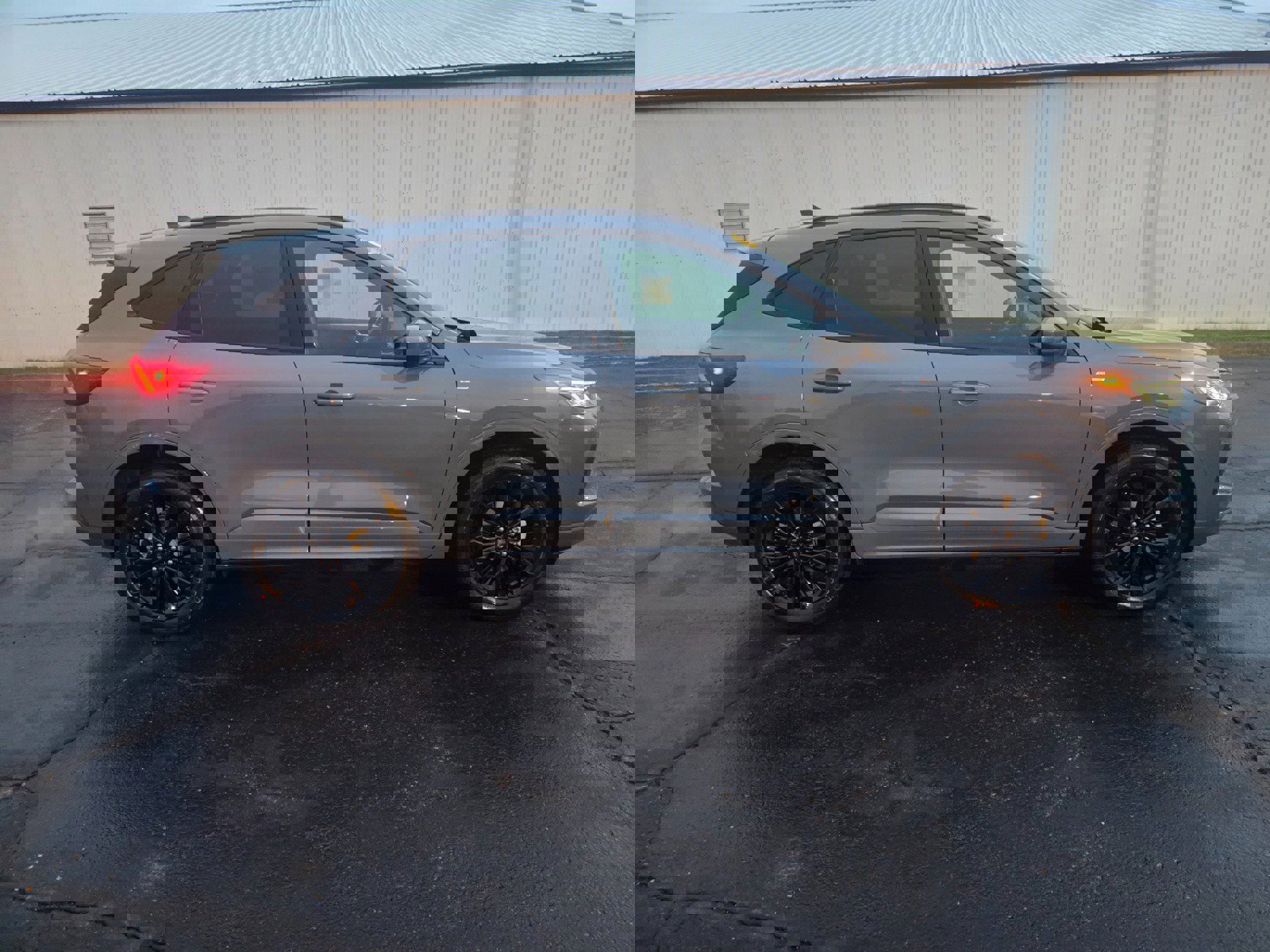 New 2026 Ford Escape ST-Line Elite w/ Equipment Group 501A image 9