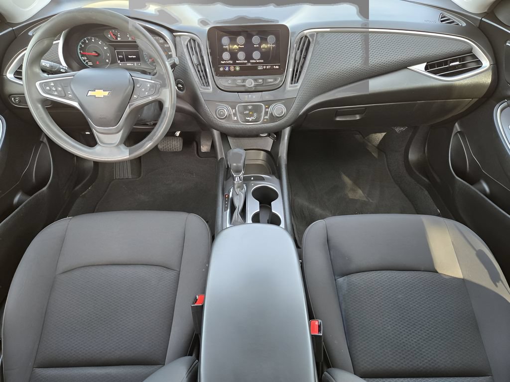 Used 2023 Chevrolet Malibu LS FWD image 23