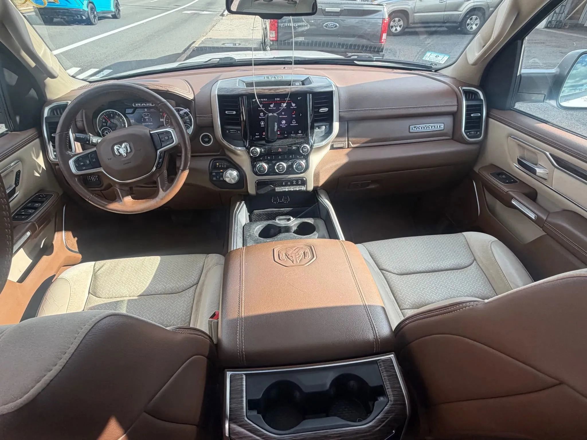 Used 2020 RAM 1500 Laramie image 32