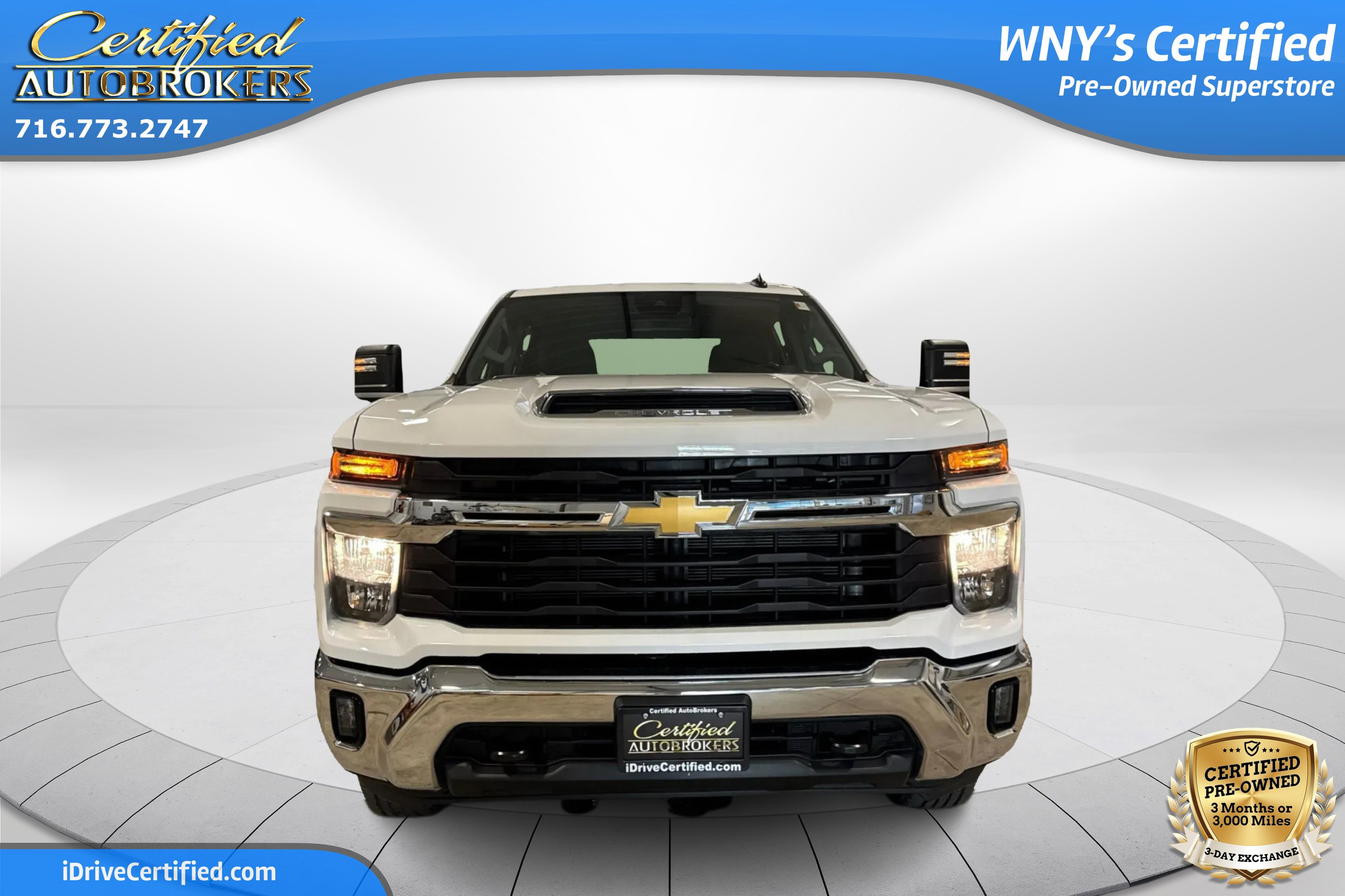 Used 2024 Chevrolet Silverado 2500 LT image 2