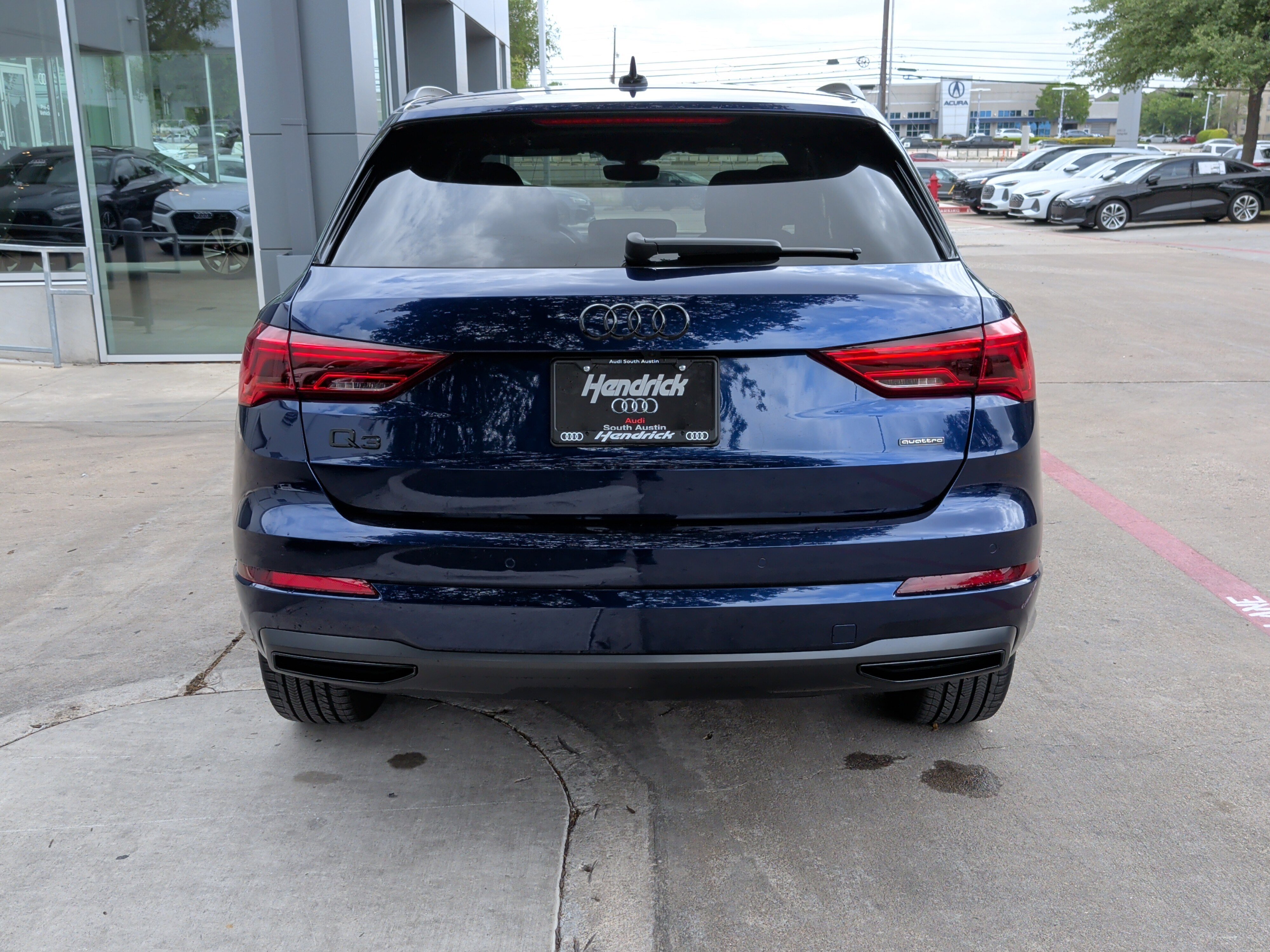 Certified 2023 Audi Q3 2.0T Premium w/ Convenience Package AWD/4WD image 9