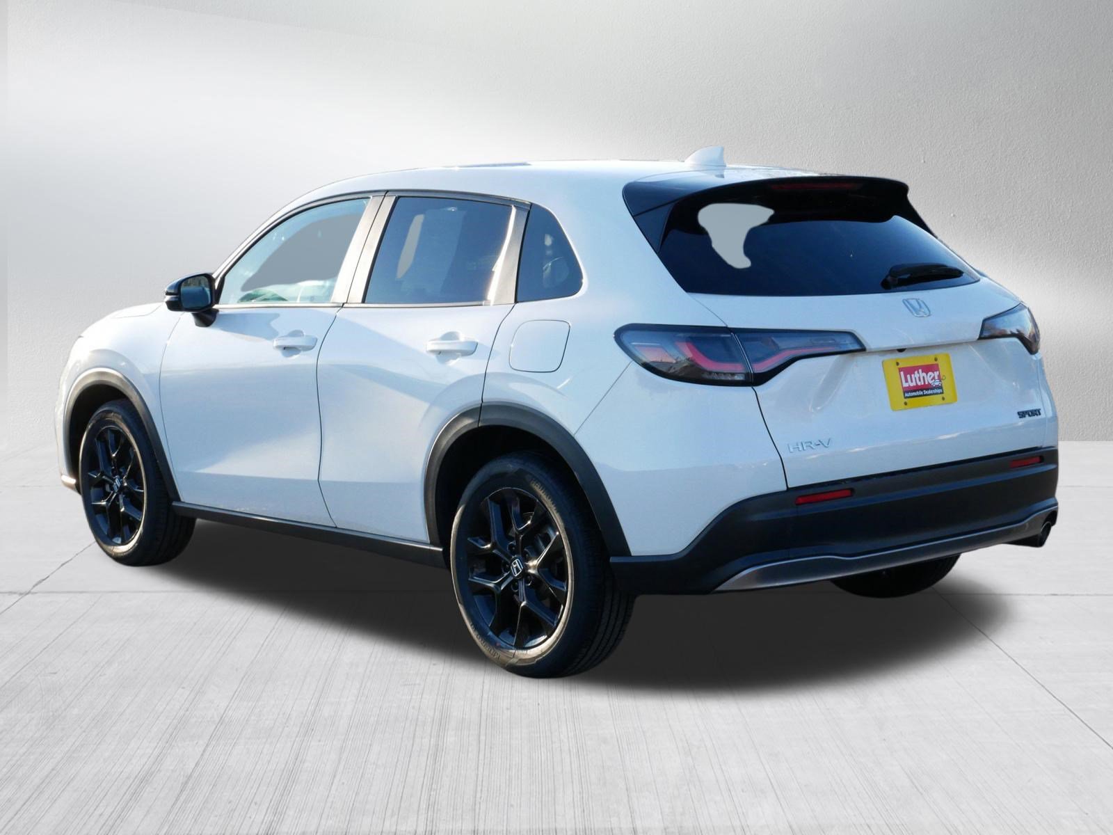 Used 2024 Honda HR-V Sport image 5