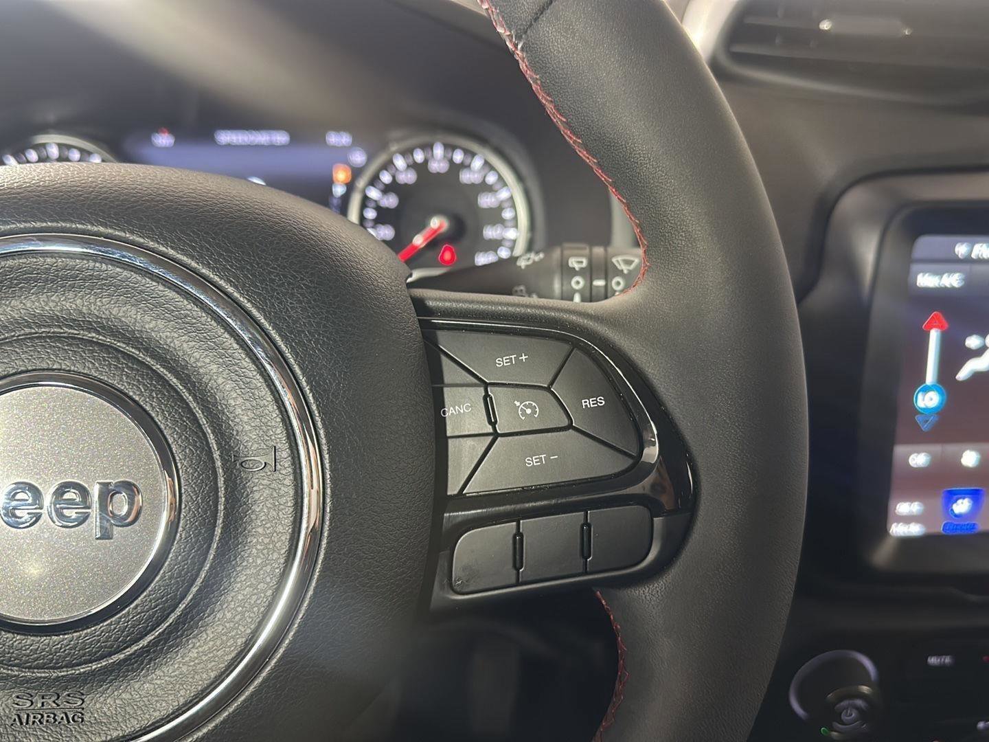 Used 2022 Jeep Renegade Latitude image 8