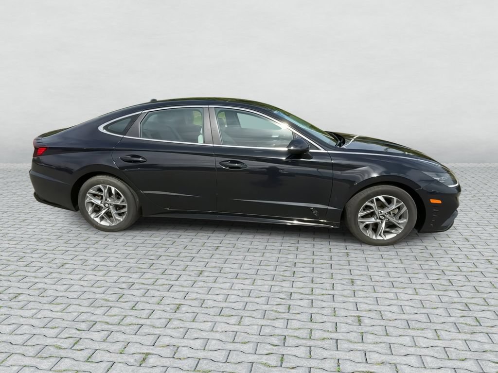 Used 2023 Hyundai Sonata SEL FWD image 9
