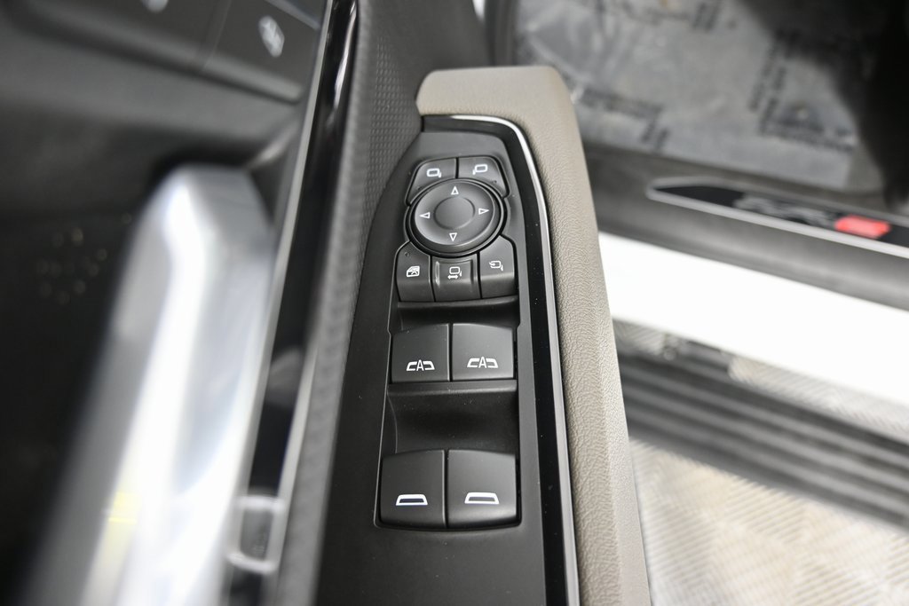 Used 2025 Chevrolet Silverado 2500 ZR2 w/ Technology Package image 19