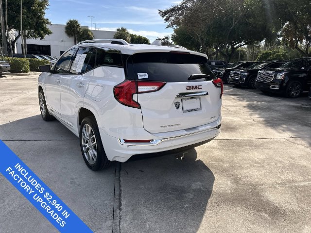 Used 2024 GMC Terrain Denali w/ Denali Premium Package AWD/4WD image 34