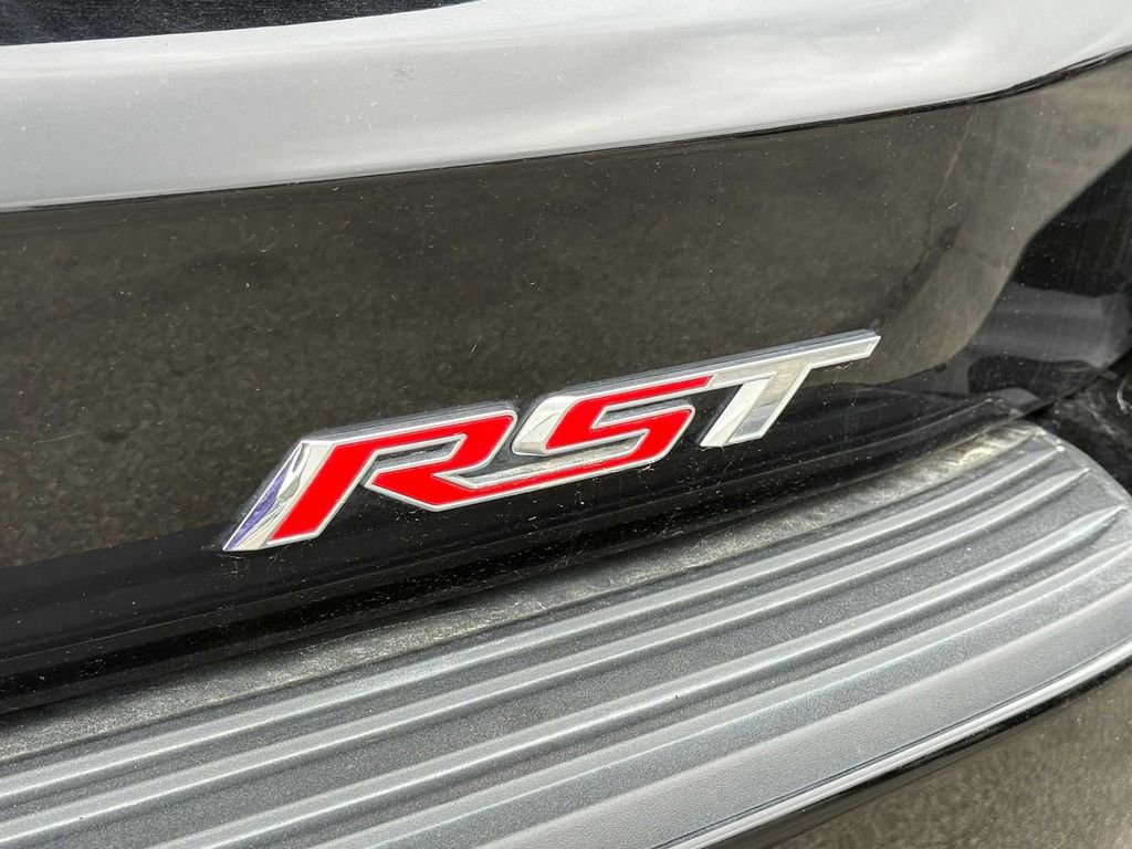 Used 2022 Chevrolet Tahoe RST image 13