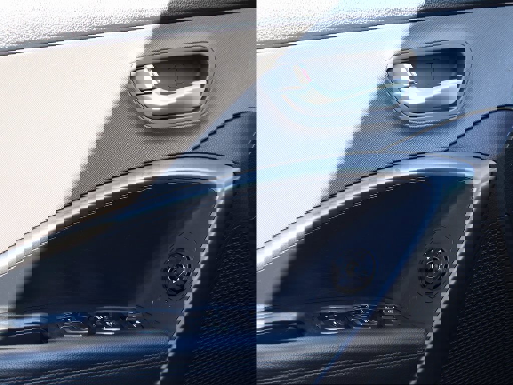 Used 2017 Hyundai Santa Fe Sport image 23