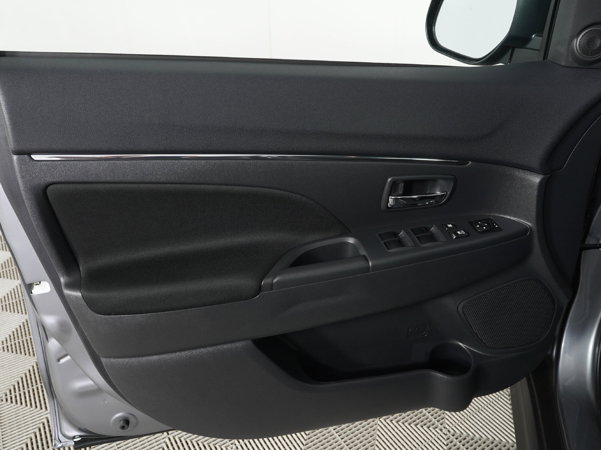 New 2027 Mitsubishi Outlander Sport ES FWD image 10