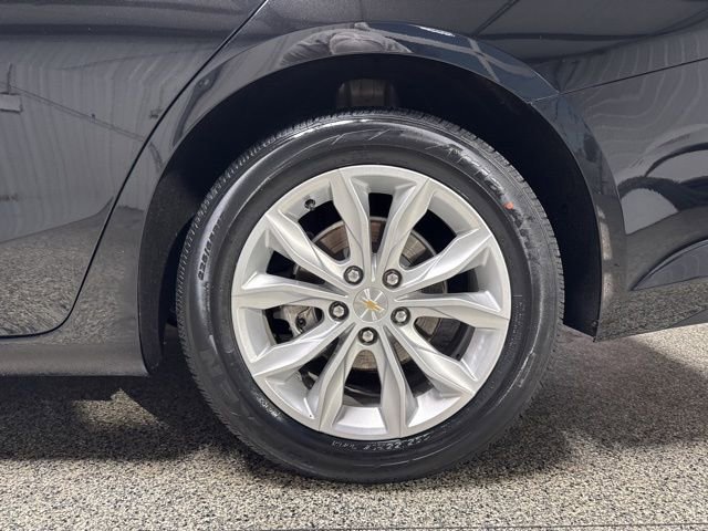 Used 2024 Chevrolet Malibu LT image 16