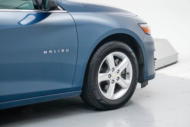 Used 2024 Chevrolet Malibu LT FWD image 7