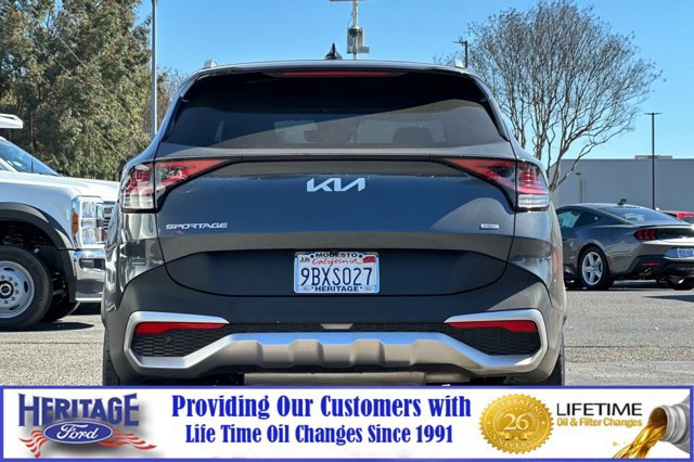 Used 2023 Kia Sportage EX image 5