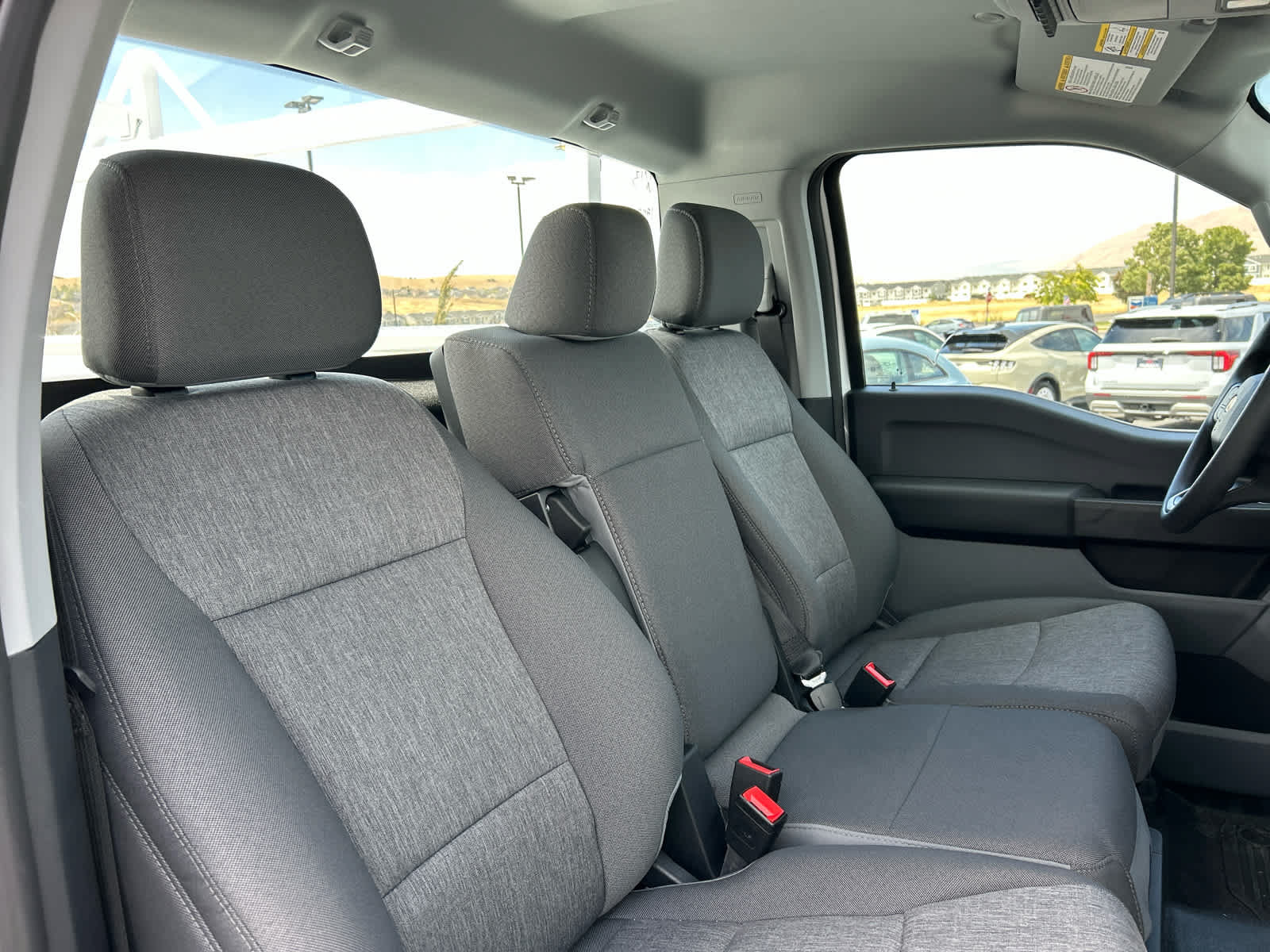 New 2025 Ford F550 4x4 Regular Cab Super Duty image 16