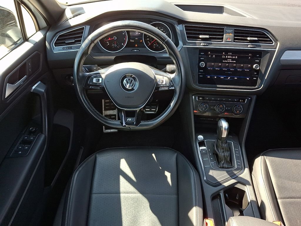 Used 2021 Volkswagen Tiguan SE R-Line image 11