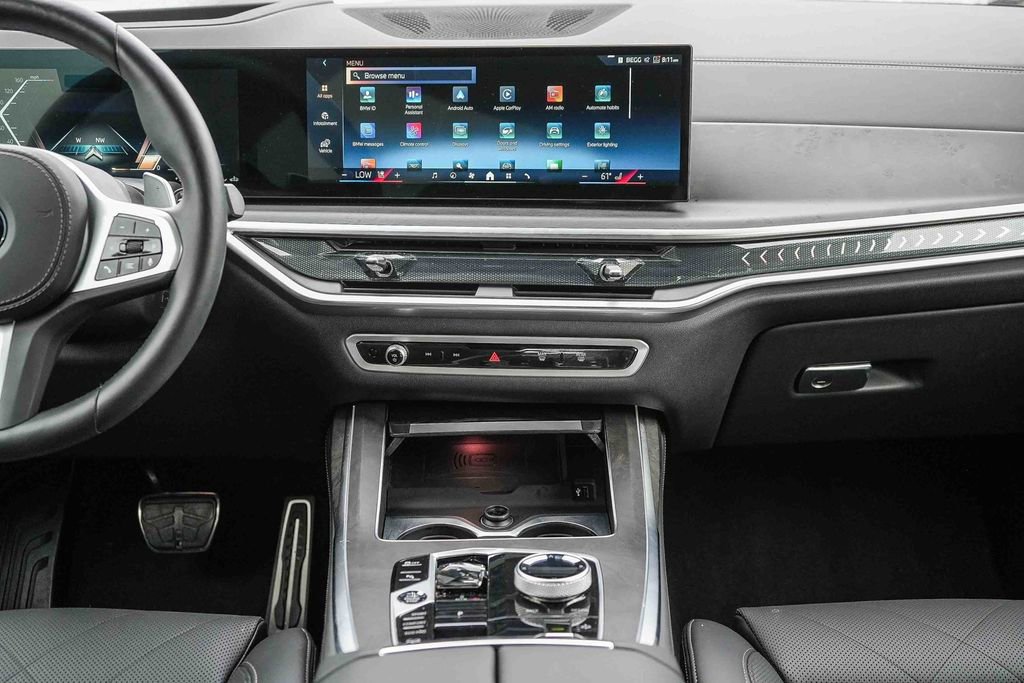 Used 2026 BMW X7 xDrive40i w/ Executive Package image 13