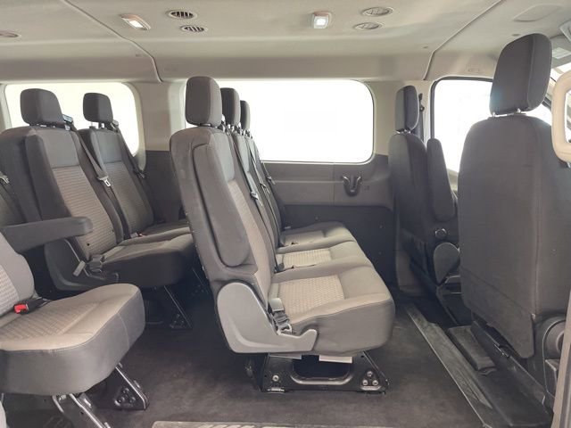 Used 2023 Ford Transit 350 XLT RWD image 22