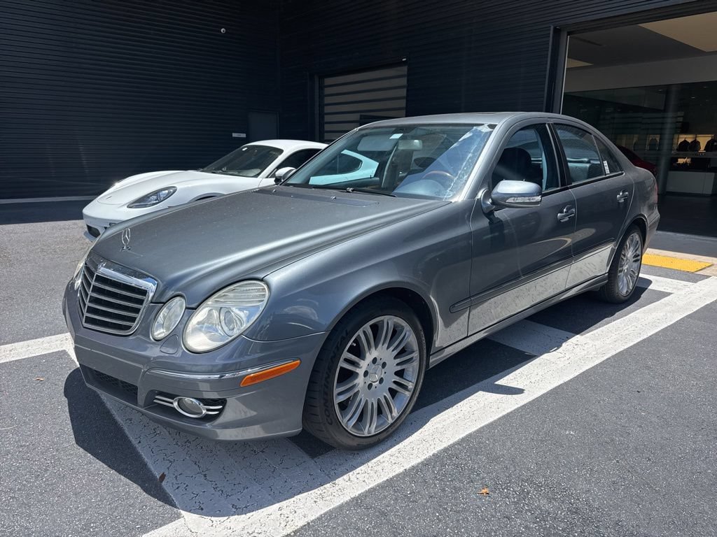 Used 2008 Mercedes-Benz E 350 4MATIC Sedan image 1