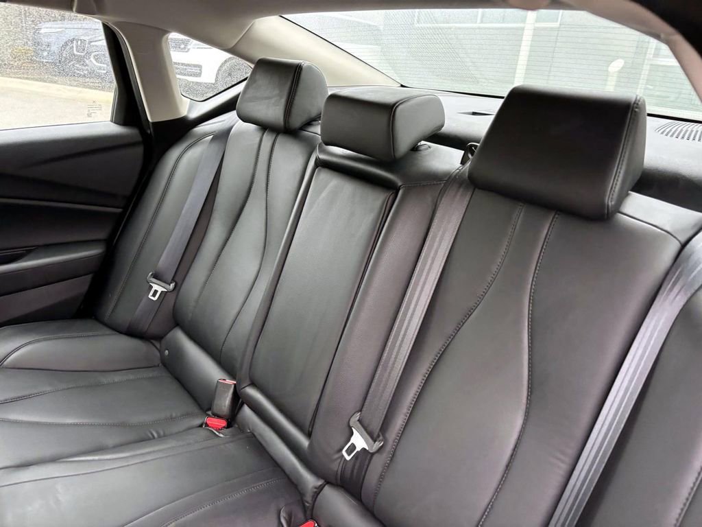 Used 2021 Acura TLX image 26