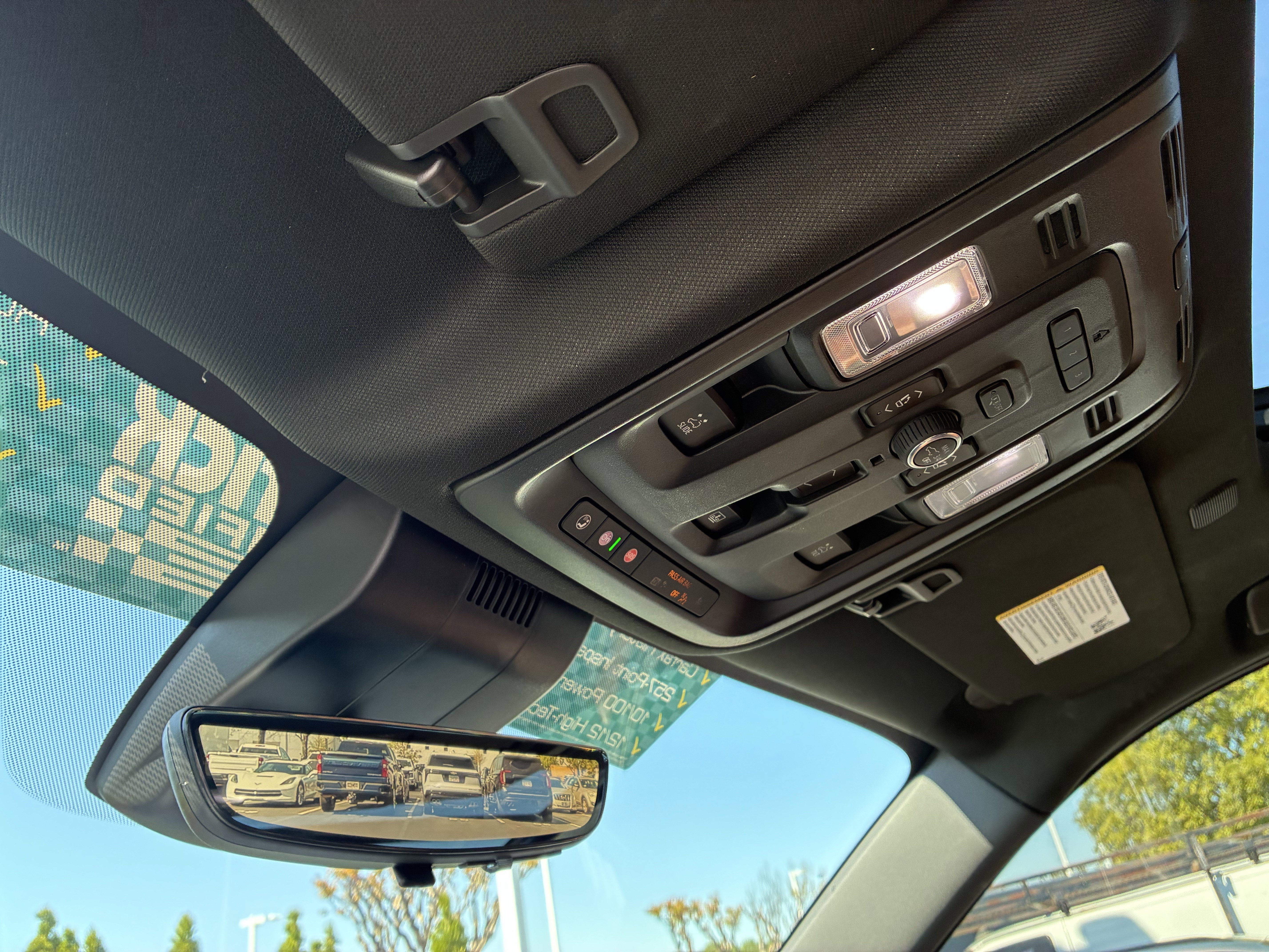 Used 2023 GMC Yukon XL Denali Ultimate image 40