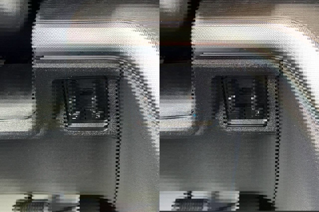 Used 2025 Ford Expedition Max Platinum image 40