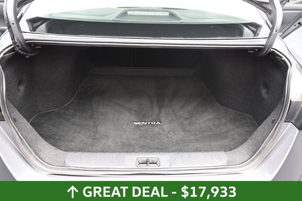 Used 2024 Nissan Sentra SV FWD image 45