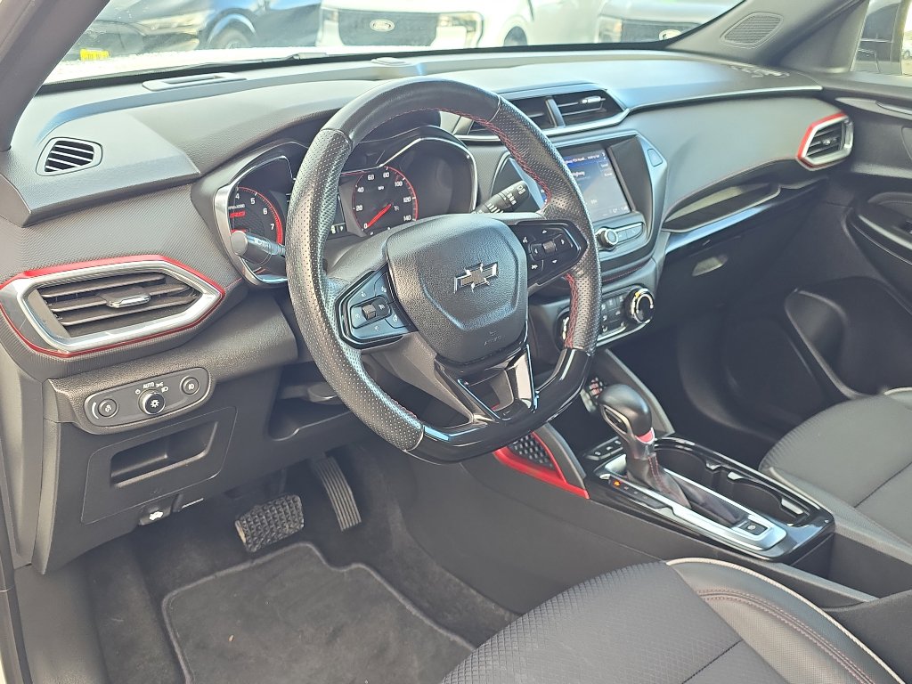 Used 2023 Chevrolet TrailBlazer RS image 14