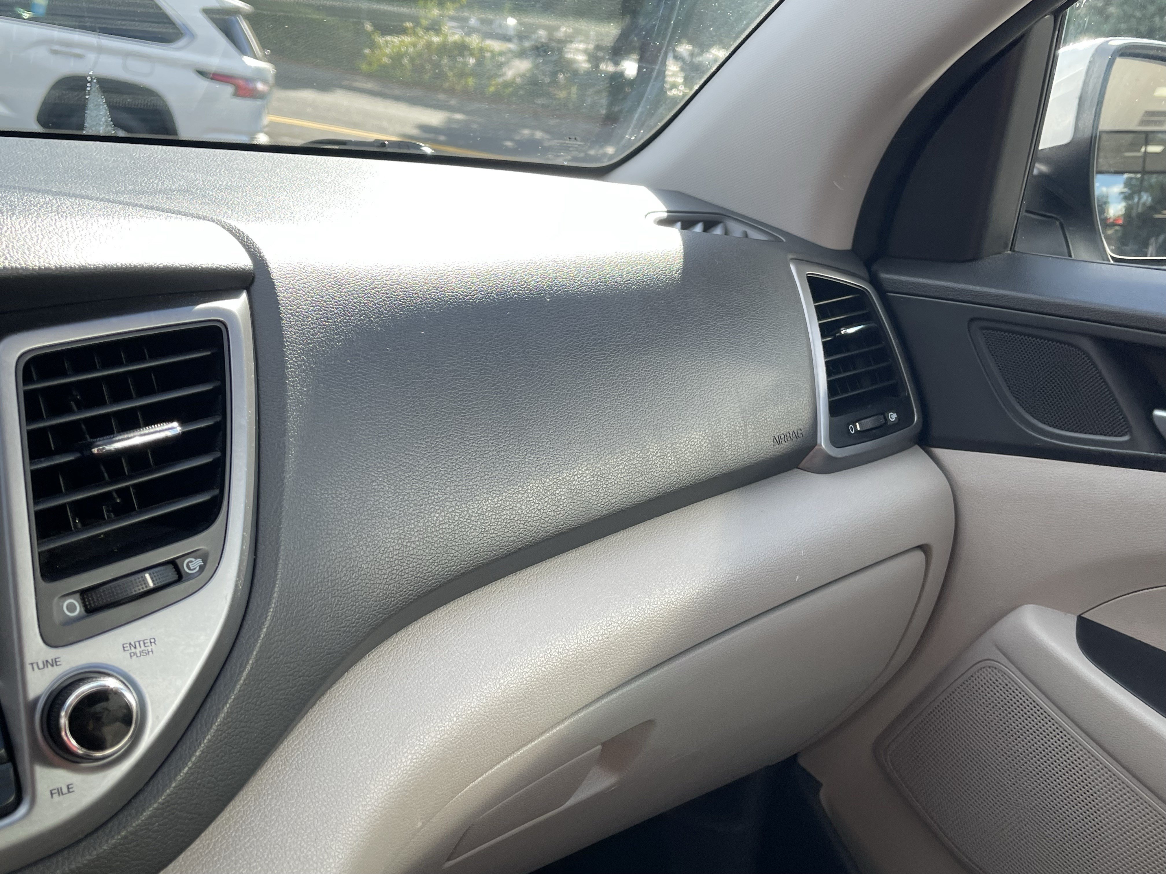 Used 2016 Hyundai Tucson SE w/ Option Group 02 FWD image 24