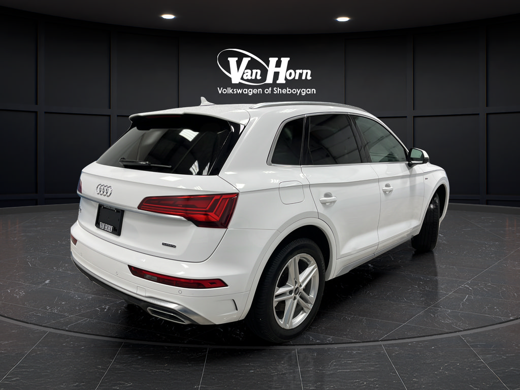 Used 2022 Audi Q5 e Premium w/ Convenience Package AWD/4WD image 7