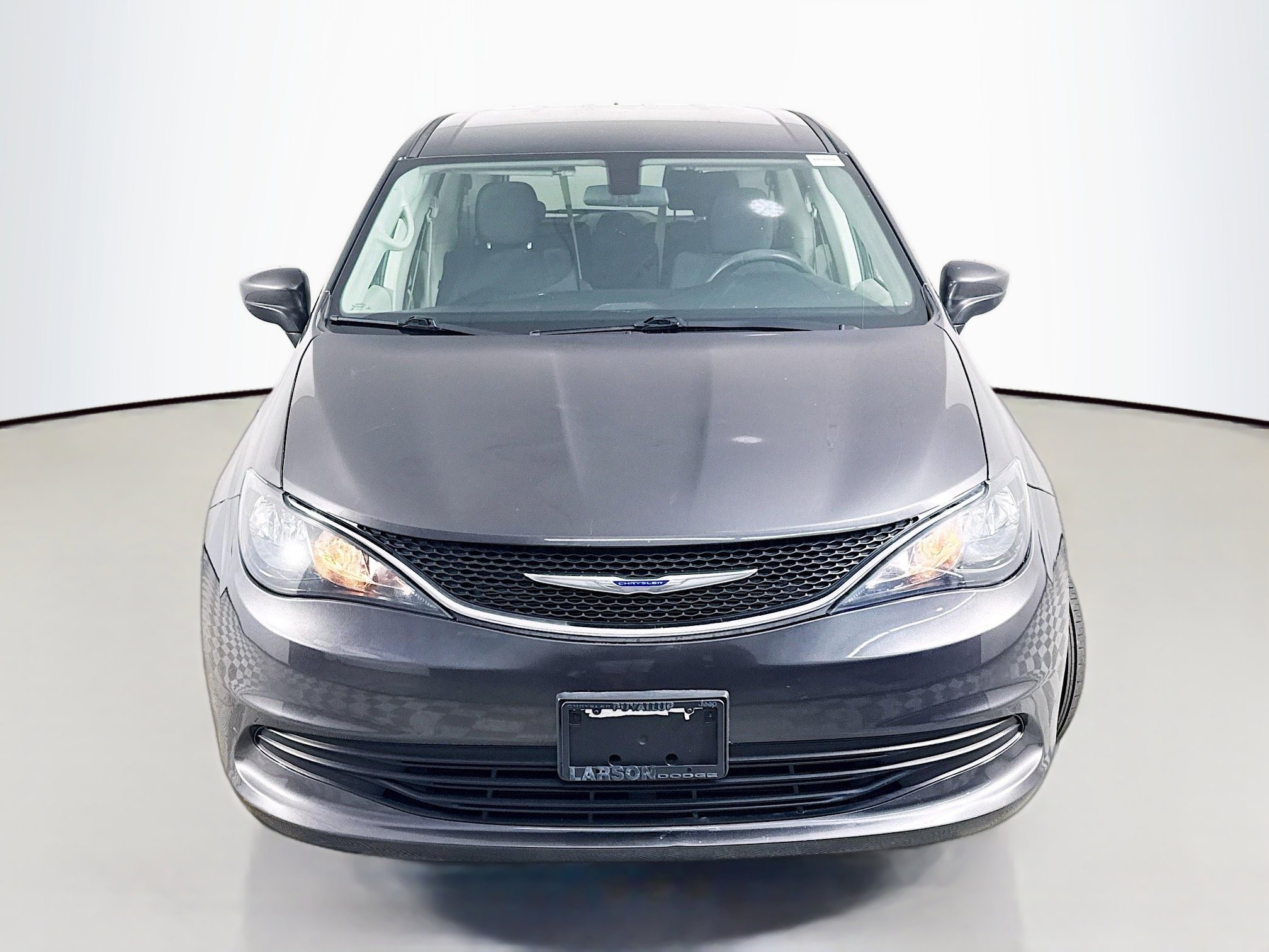 Used 2019 Chrysler Pacifica LX w/ Tire & Wheel Group video 2