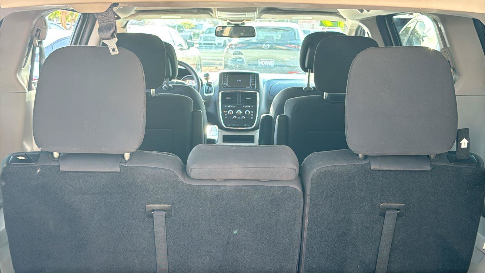 Used 2019 Dodge Grand Caravan SE FWD image 23