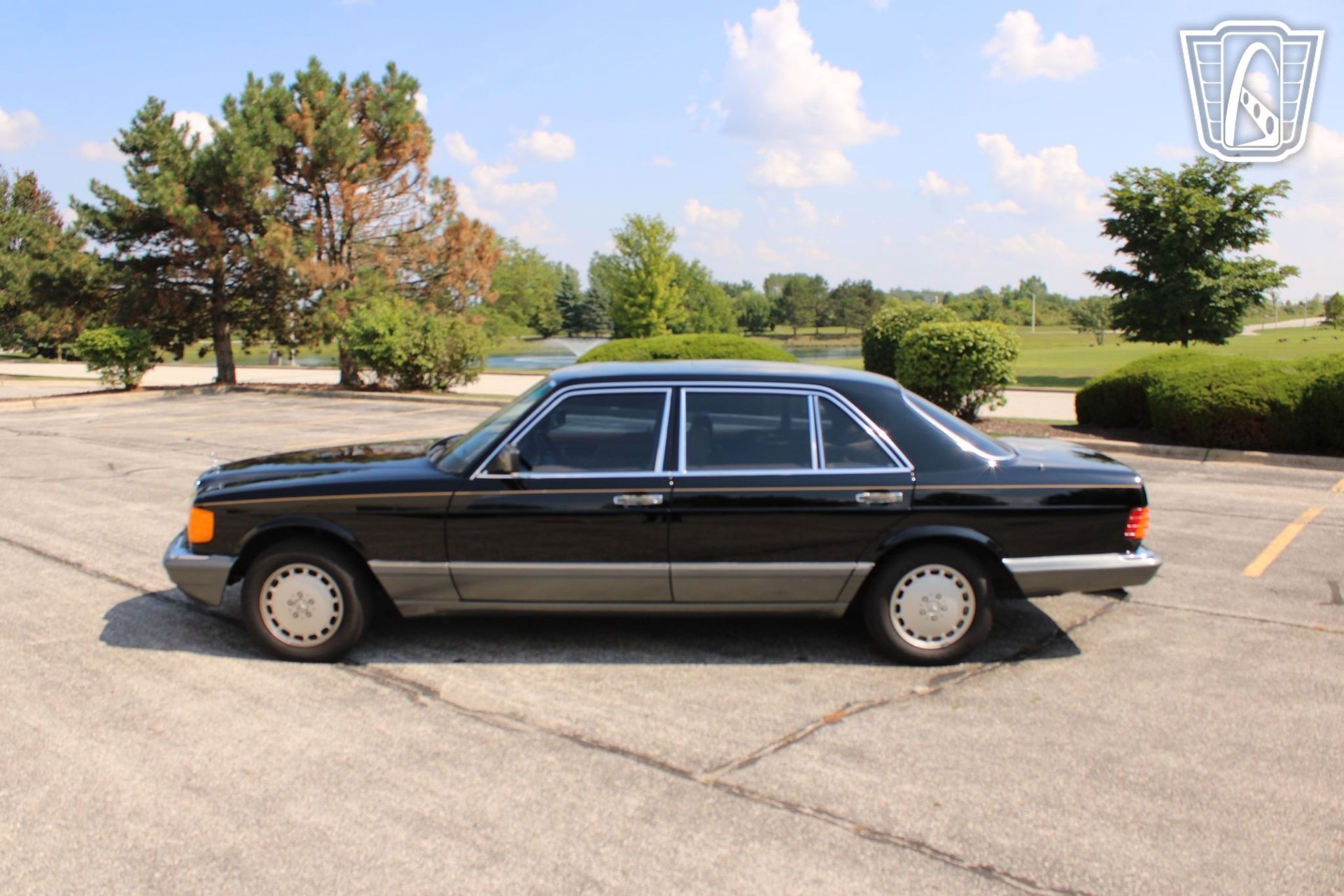 Used 1989 Mercedes-Benz 420 SEL image 17