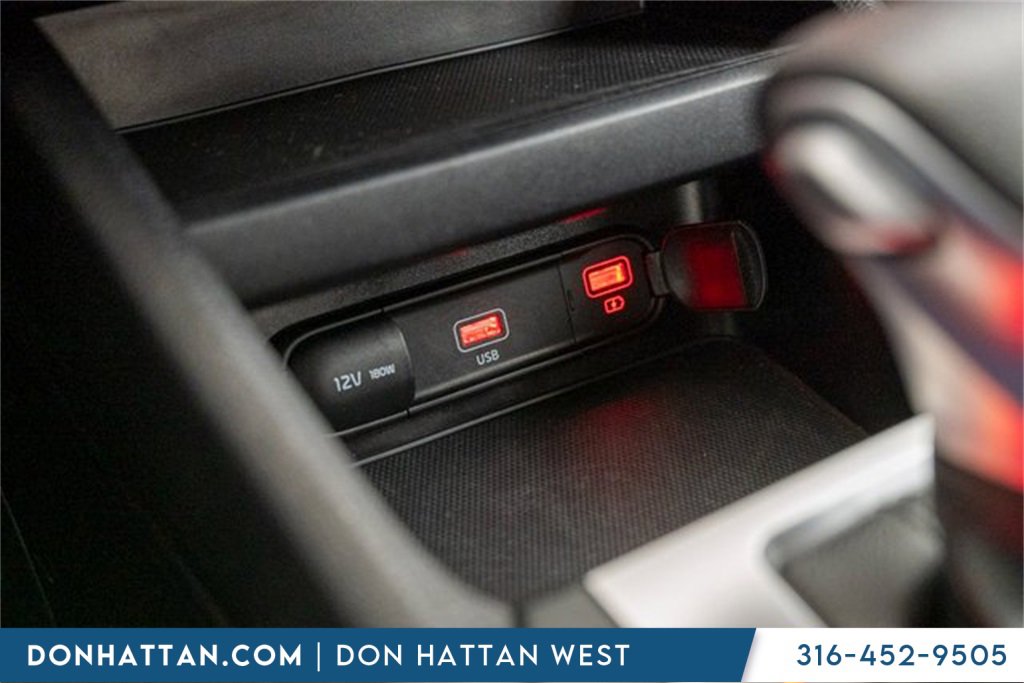 Used 2024 Kia Forte LXS image 12