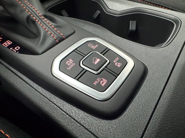 Used 2026 Nissan Frontier PRO-4X w/ Pro-4x Convenience Package AWD/4WD image 21