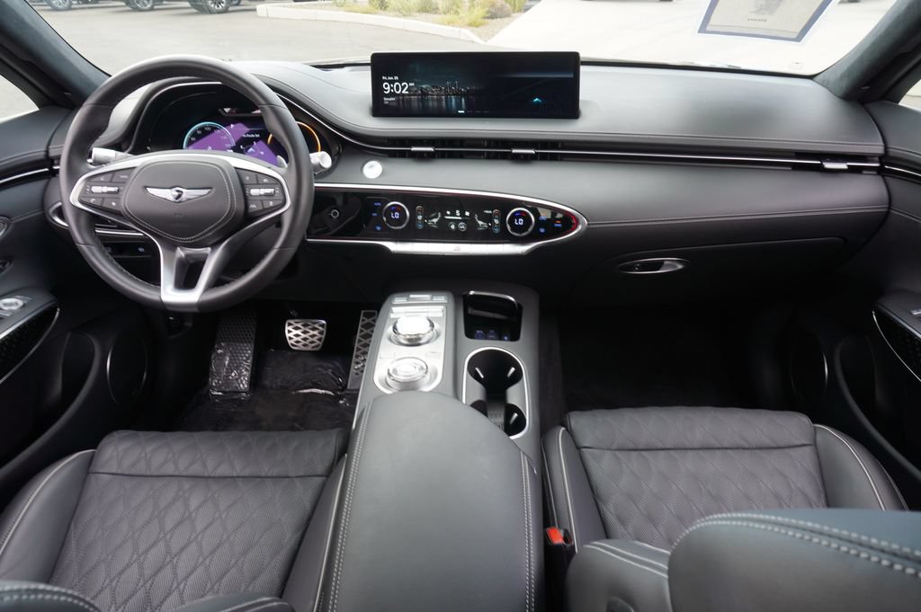 Used 2025 Genesis GV70 3.5T Sport w/ Sport Prestige Package AWD/4WD image 11
